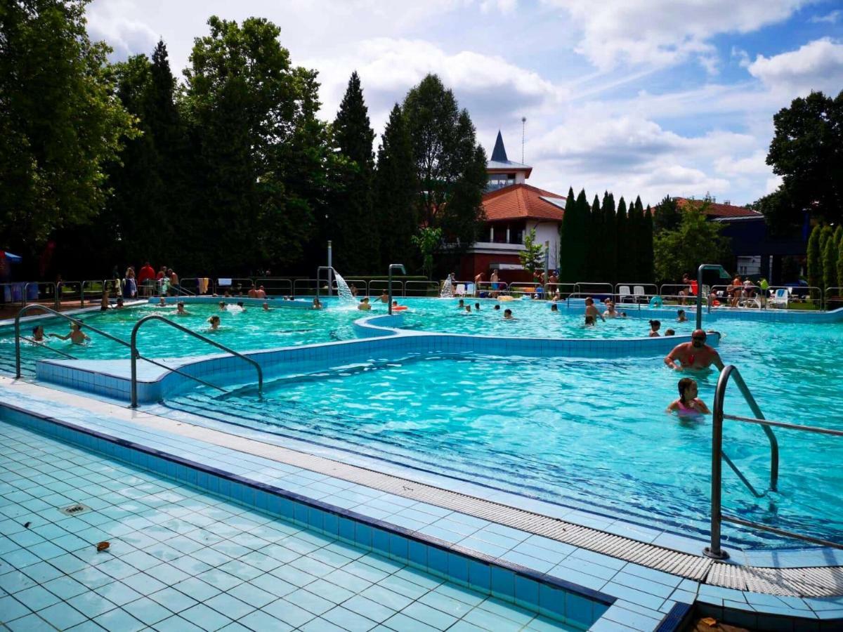 Veranda Apartman Nyíregyháza Exterior foto